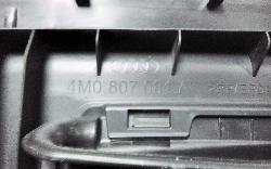 View Auto part Air Cleaner Duct/Hos Audi Q7 2023