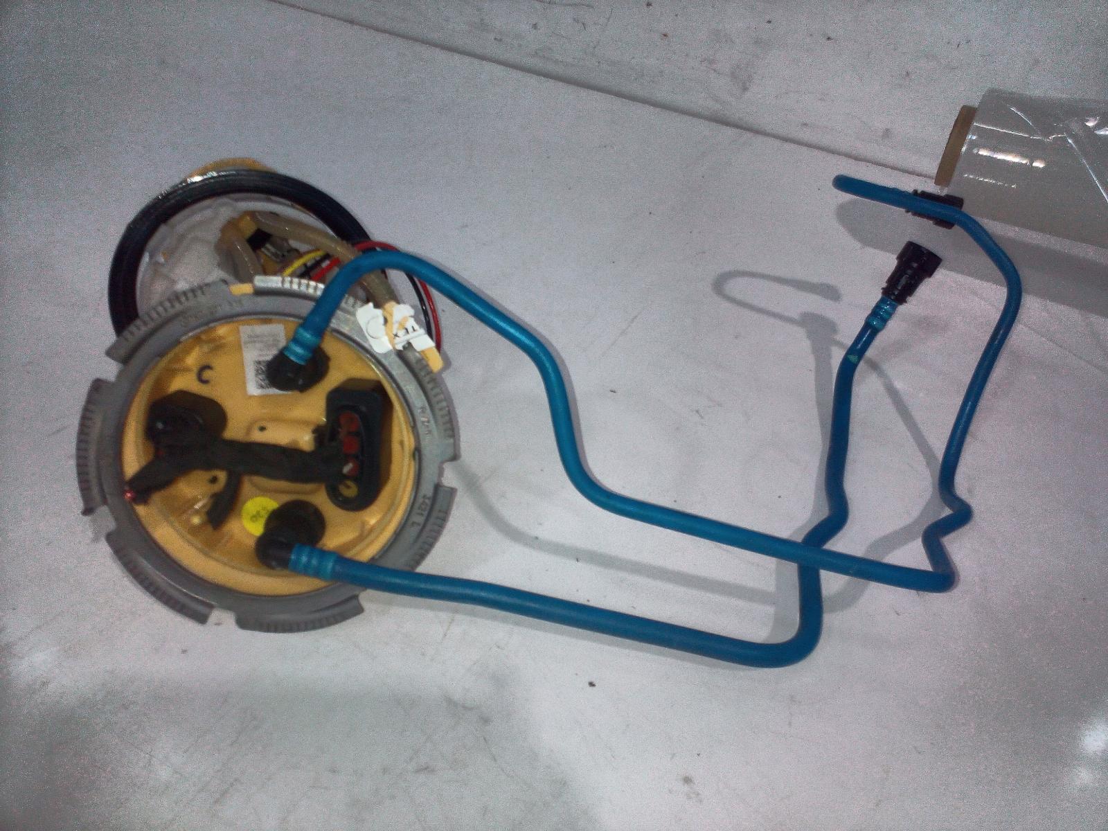 View Auto part Fuel Pump Audi Q5 2022
