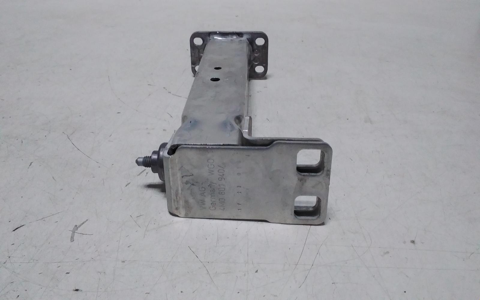 View Auto part Misc Pulley Audi Q7 2023