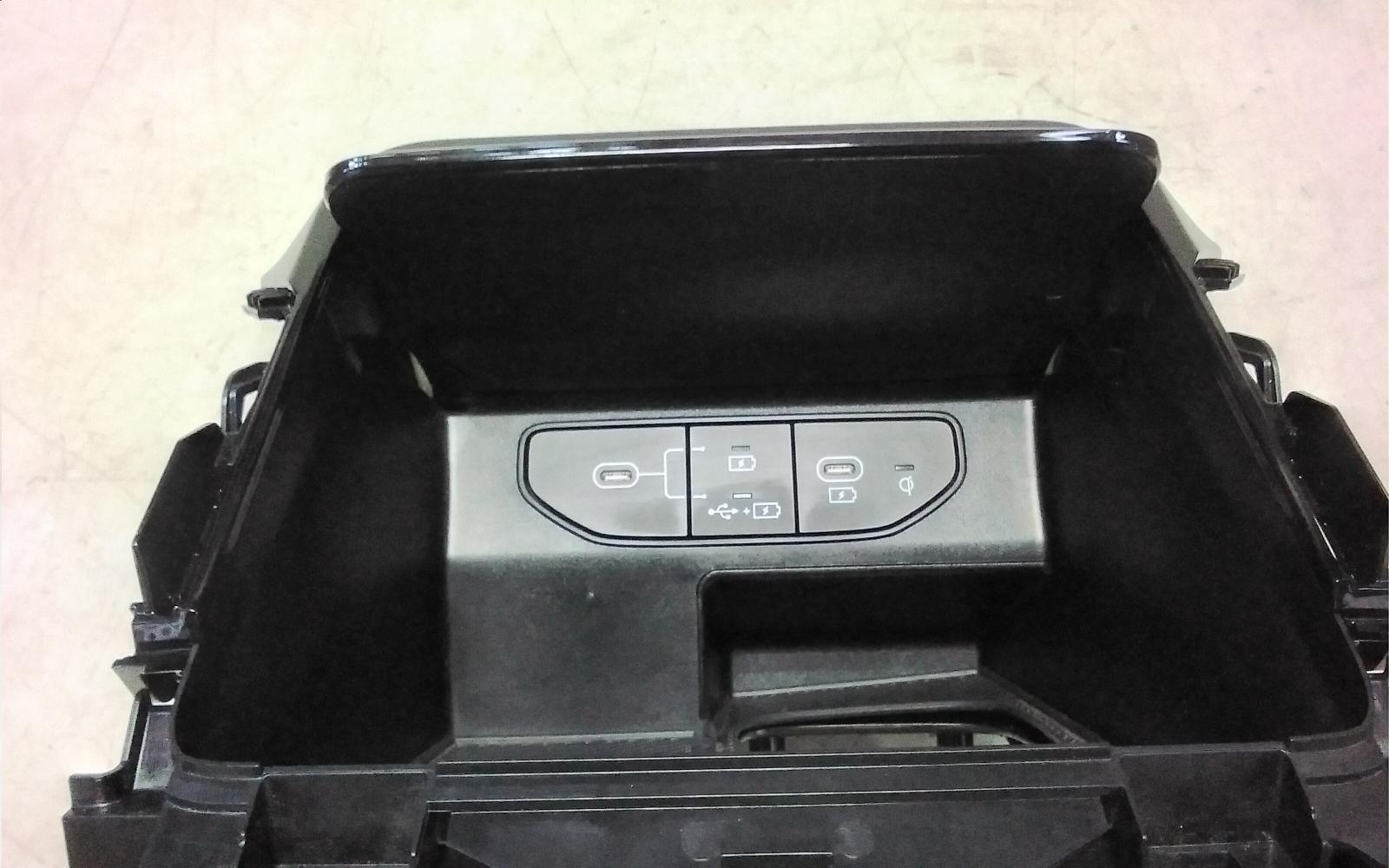 2024 Kia Sorento Misc View Auto part Misc Kia Sorento 2024