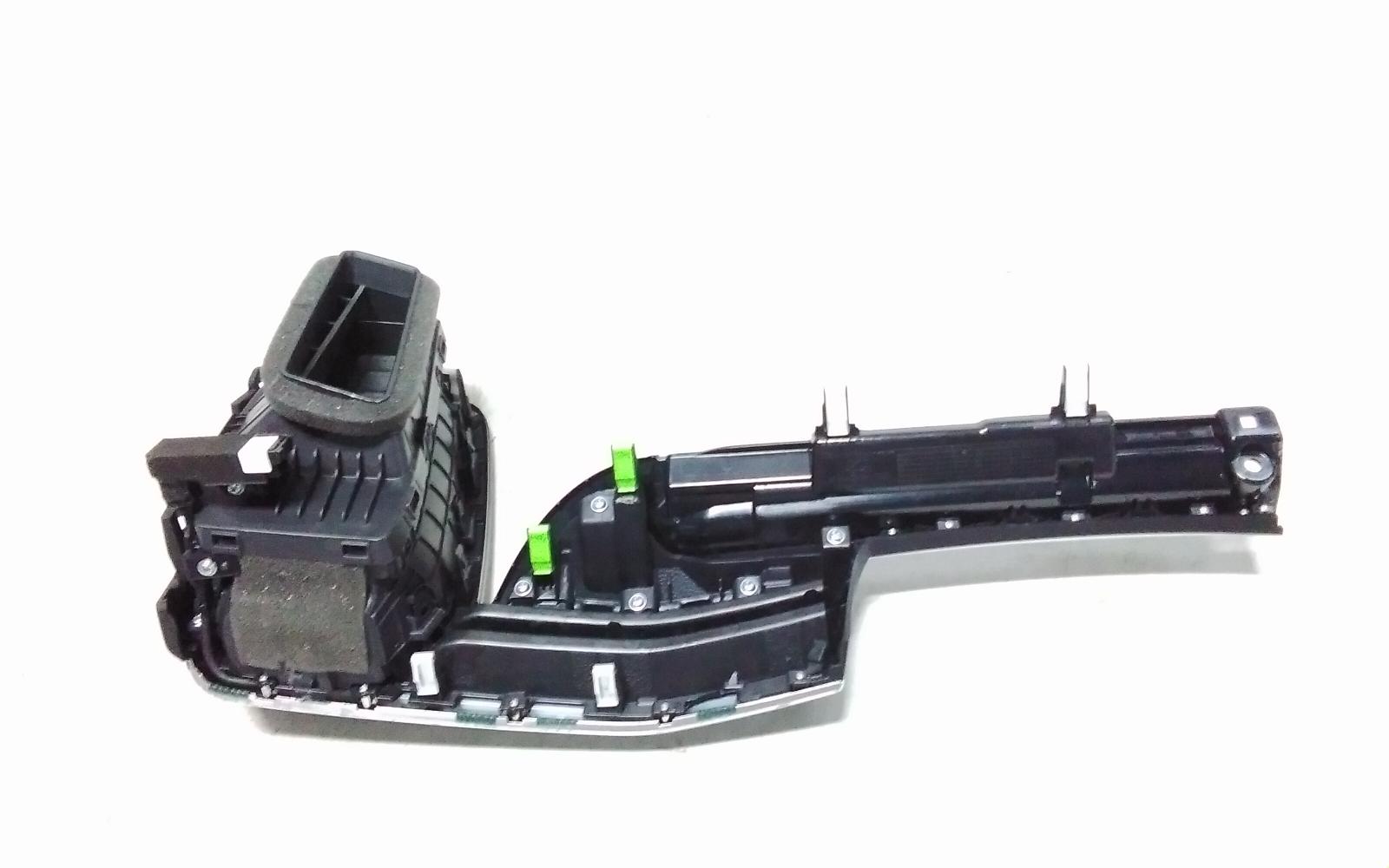 View Auto part Misc Kia Sorento 2024