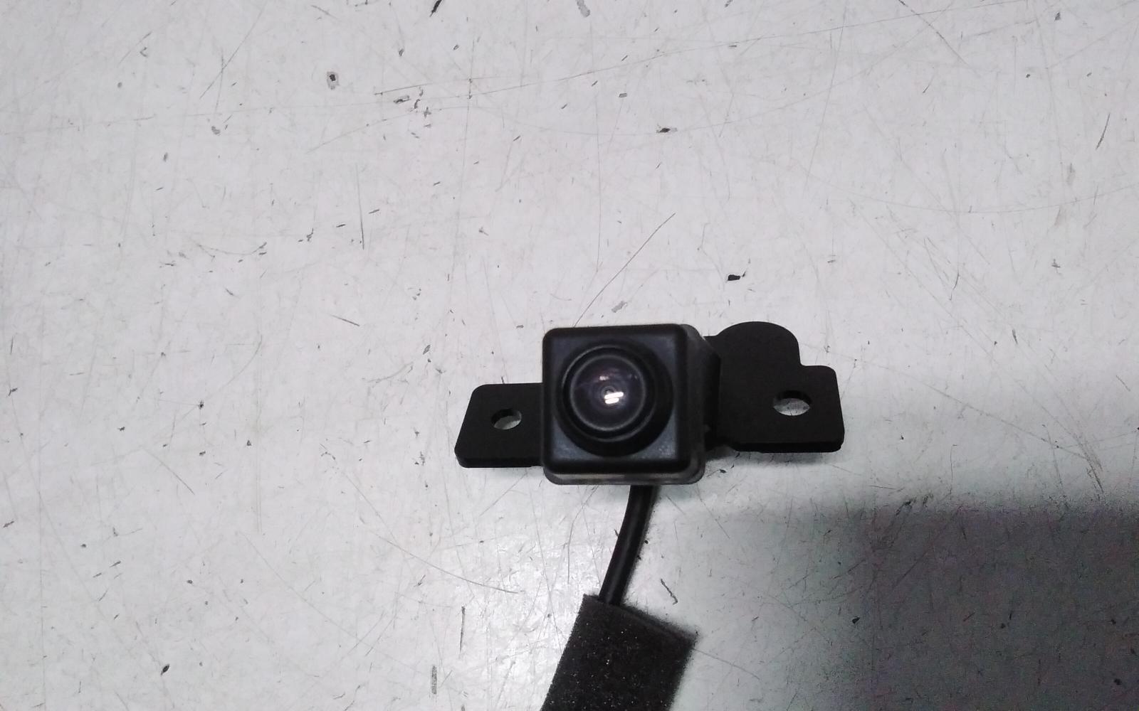 View Auto part Reverse Camera Mitsubishi Outlander 2024