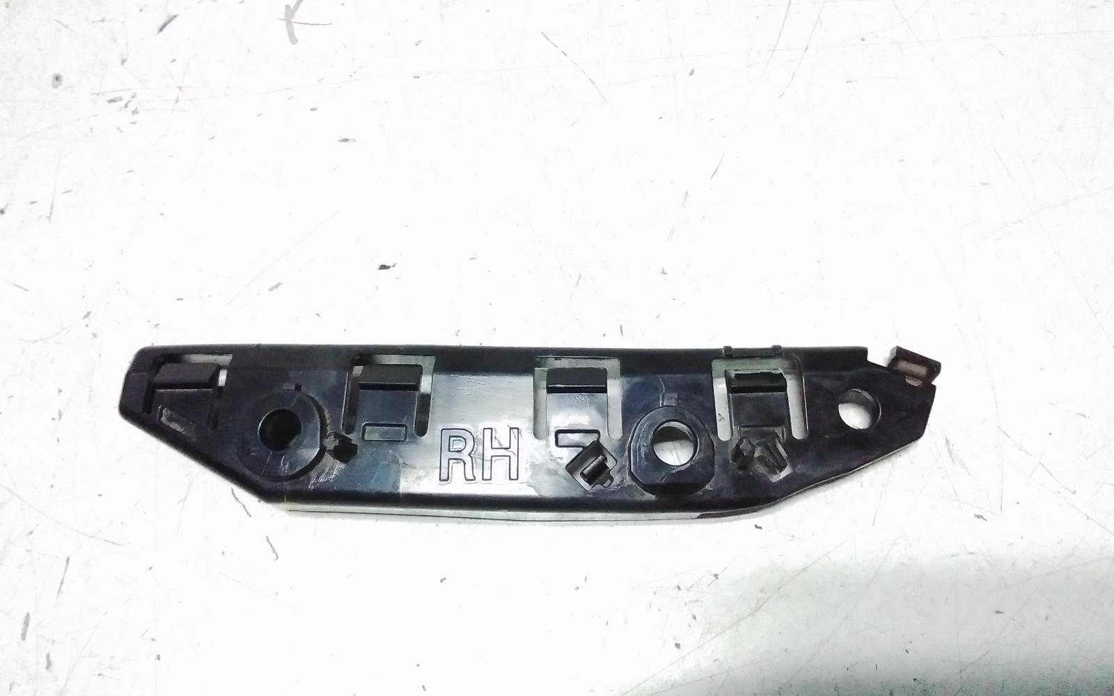 View Auto part Misc Bracket Tesla Model 3 2021