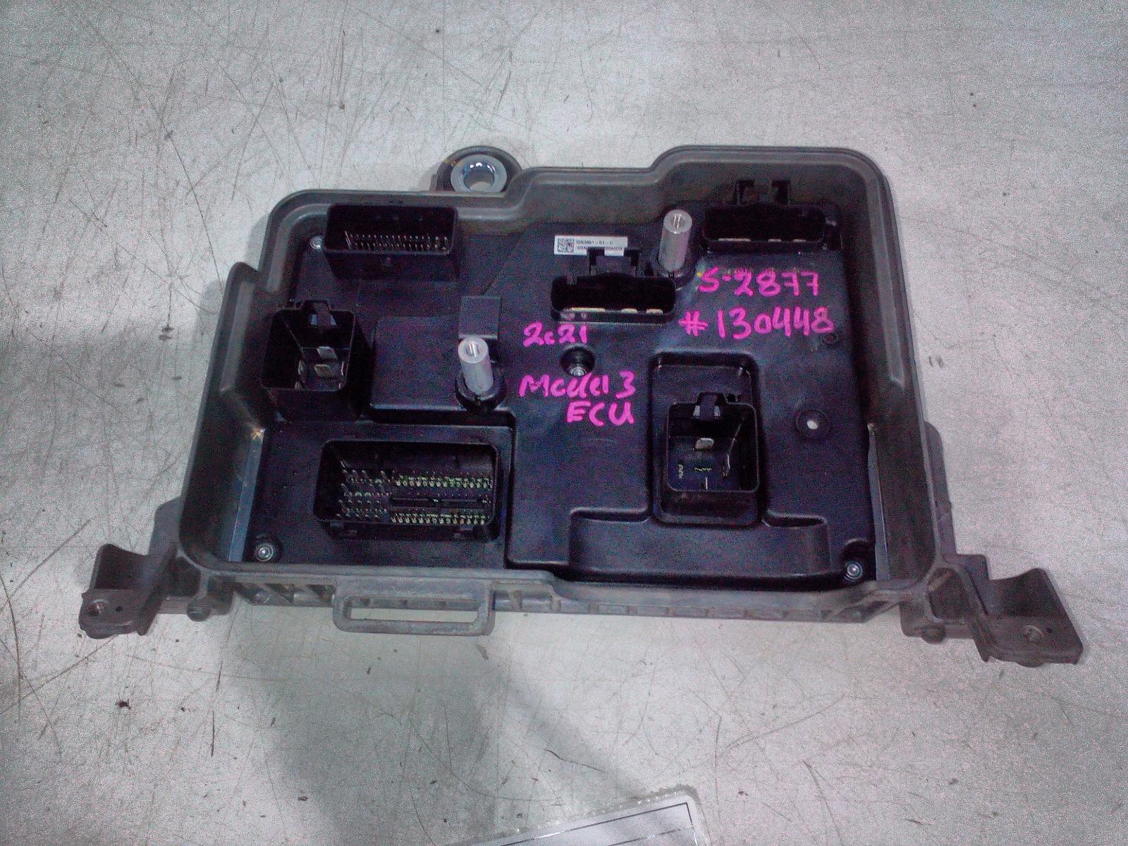 View Auto part Ecu Tesla Model 3 2021