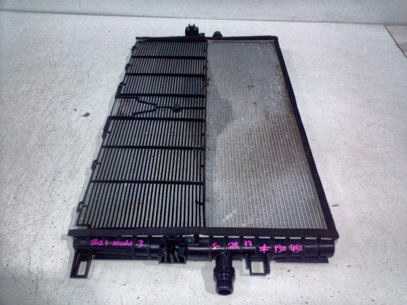 View Auto part Radiator Tesla Model 3 2021