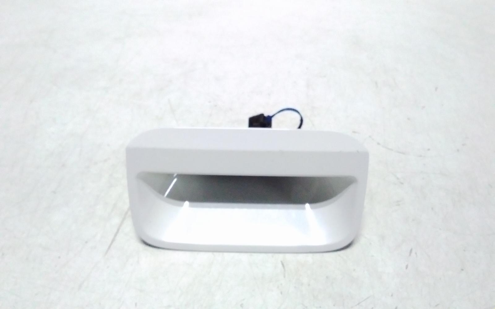 View Auto part Tailgate Handle Hyundai Staria 2022