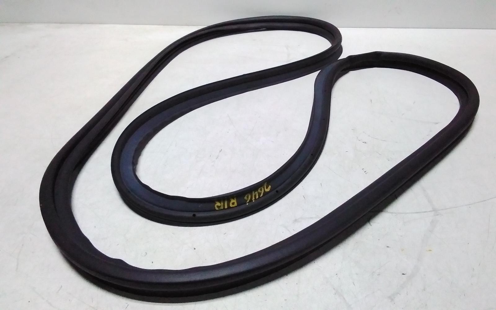 View Auto part Door/Tailgate Seal Genesis Gv70 2024