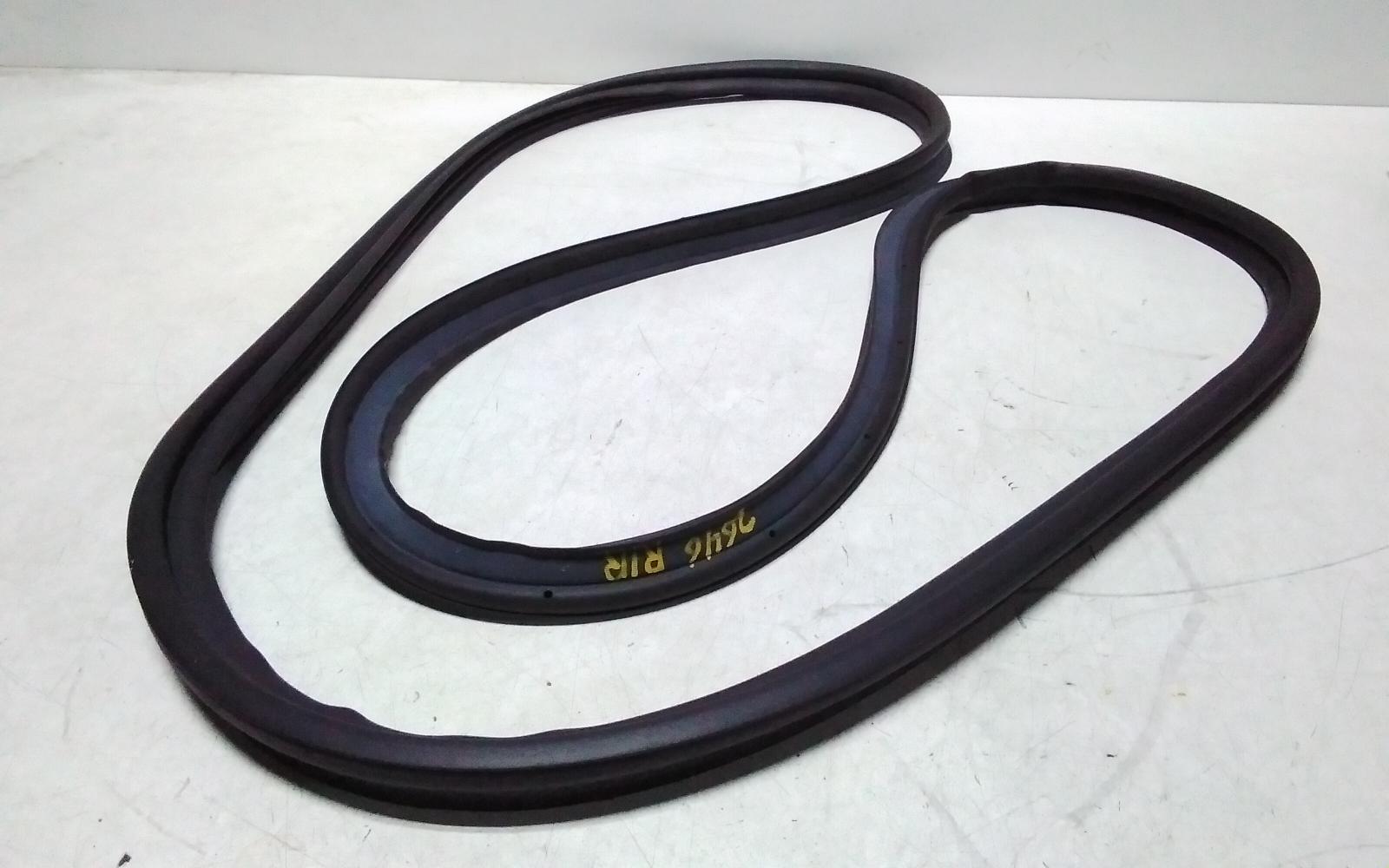 View Auto part Door/Tailgate Seal Genesis Gv70 2024