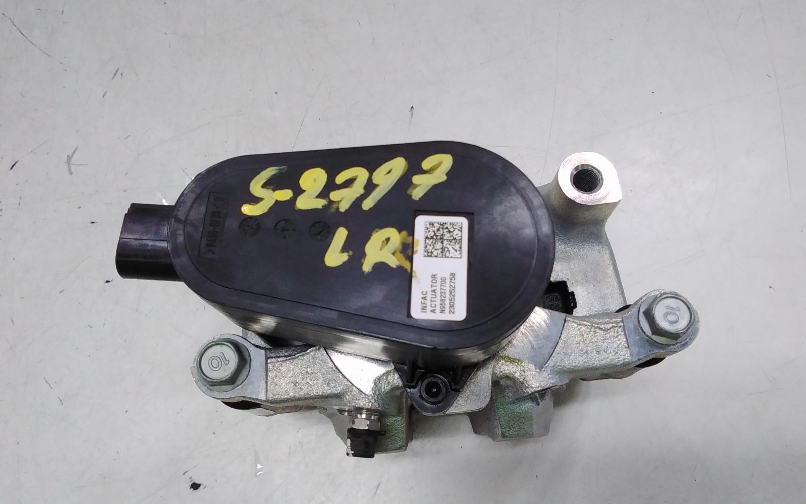 View Auto part Caliper Hyundai Staria 2023