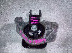 View Auto part Mount Peugeot Expert 2019