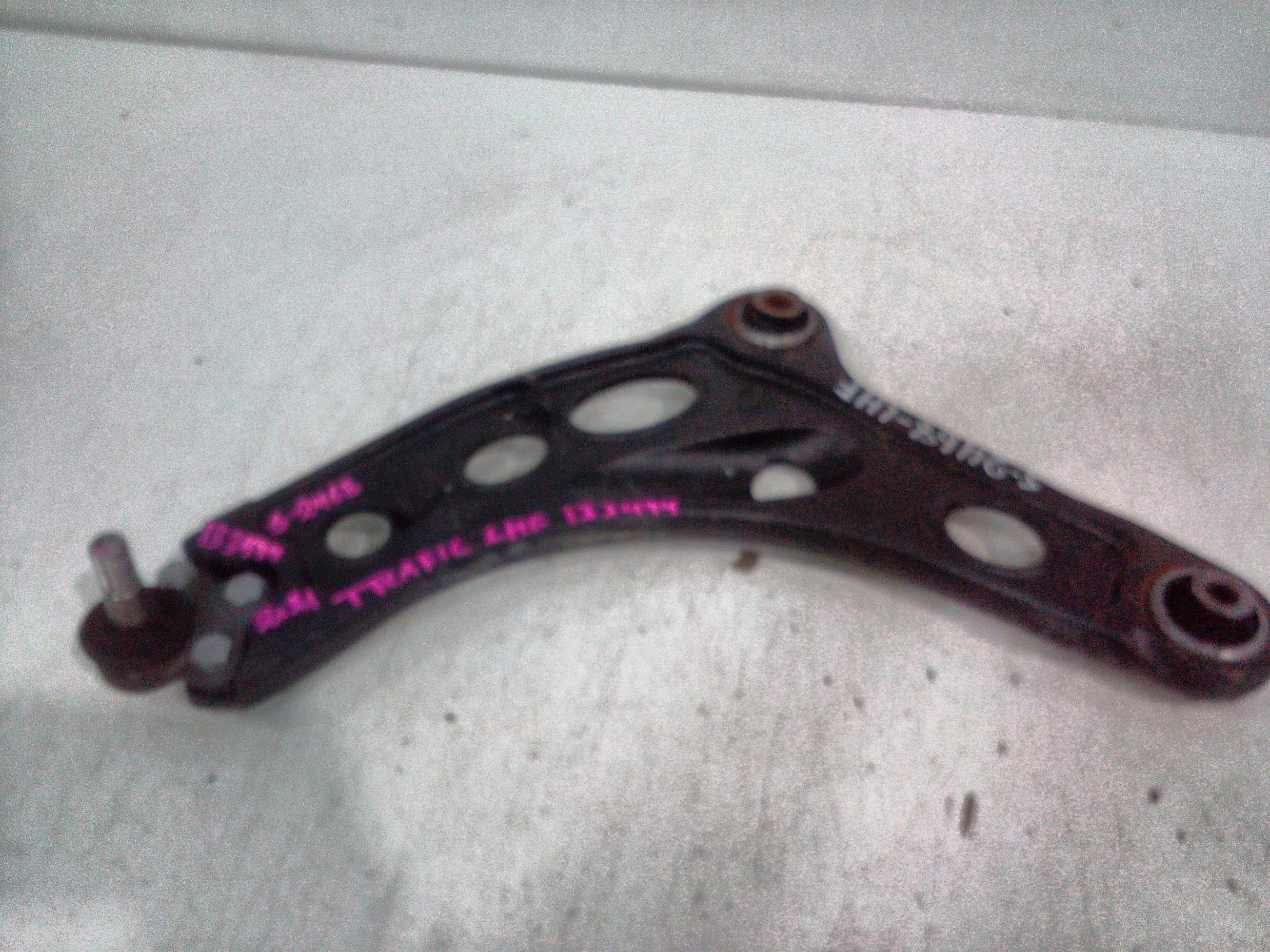 View Auto part Left Front Lower Control Arm Renault Trafic 2021