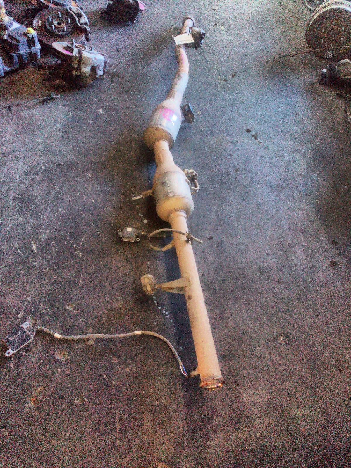 View Auto part Catalytic Converter Renault Trafic 2021