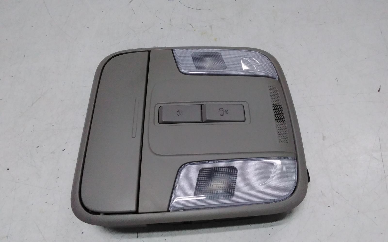 View Auto part Courtesy Light Kia Carnival/grand Carnival 2018