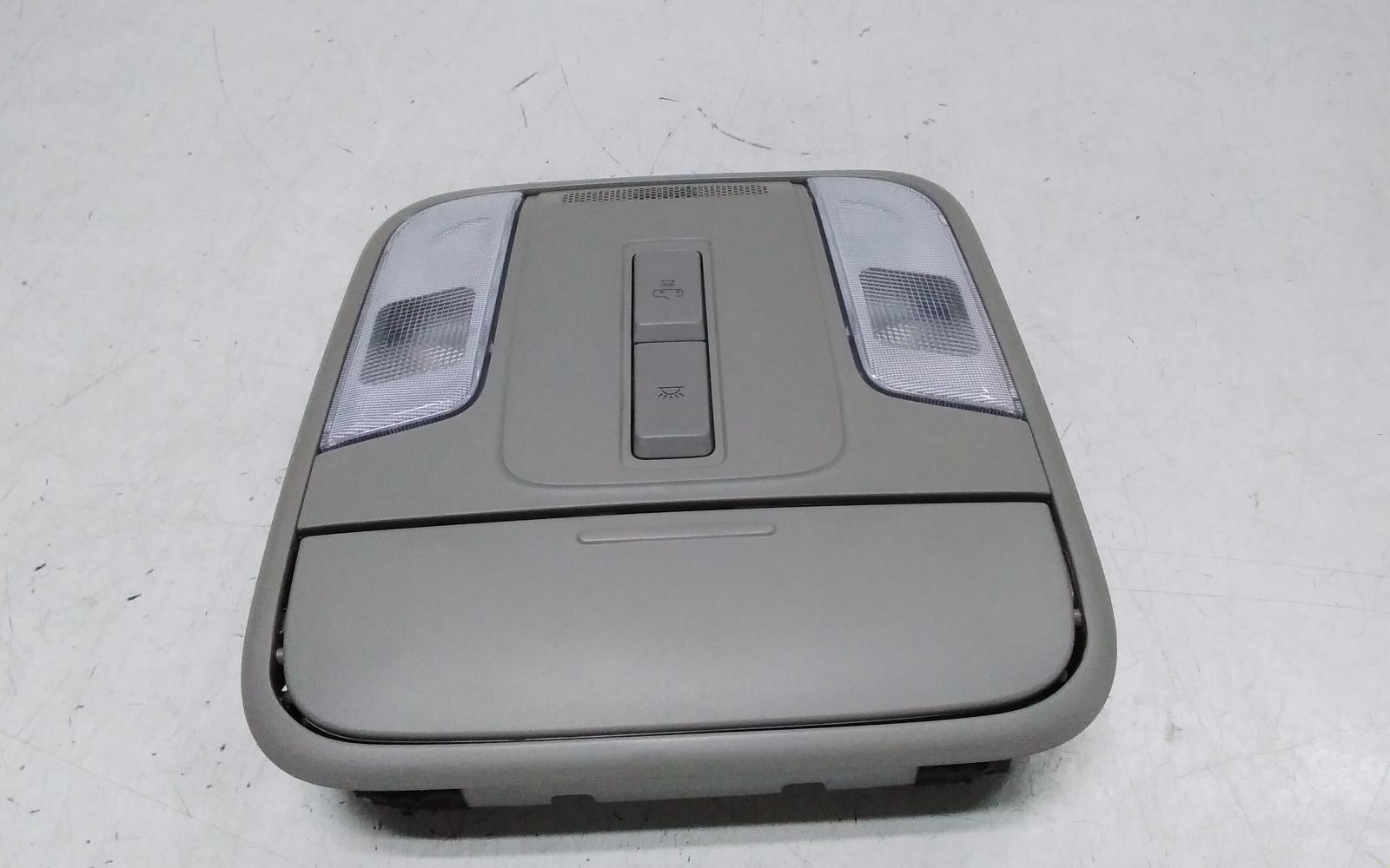 View Auto part Courtesy Light Kia Carnival/grand Carnival 2018