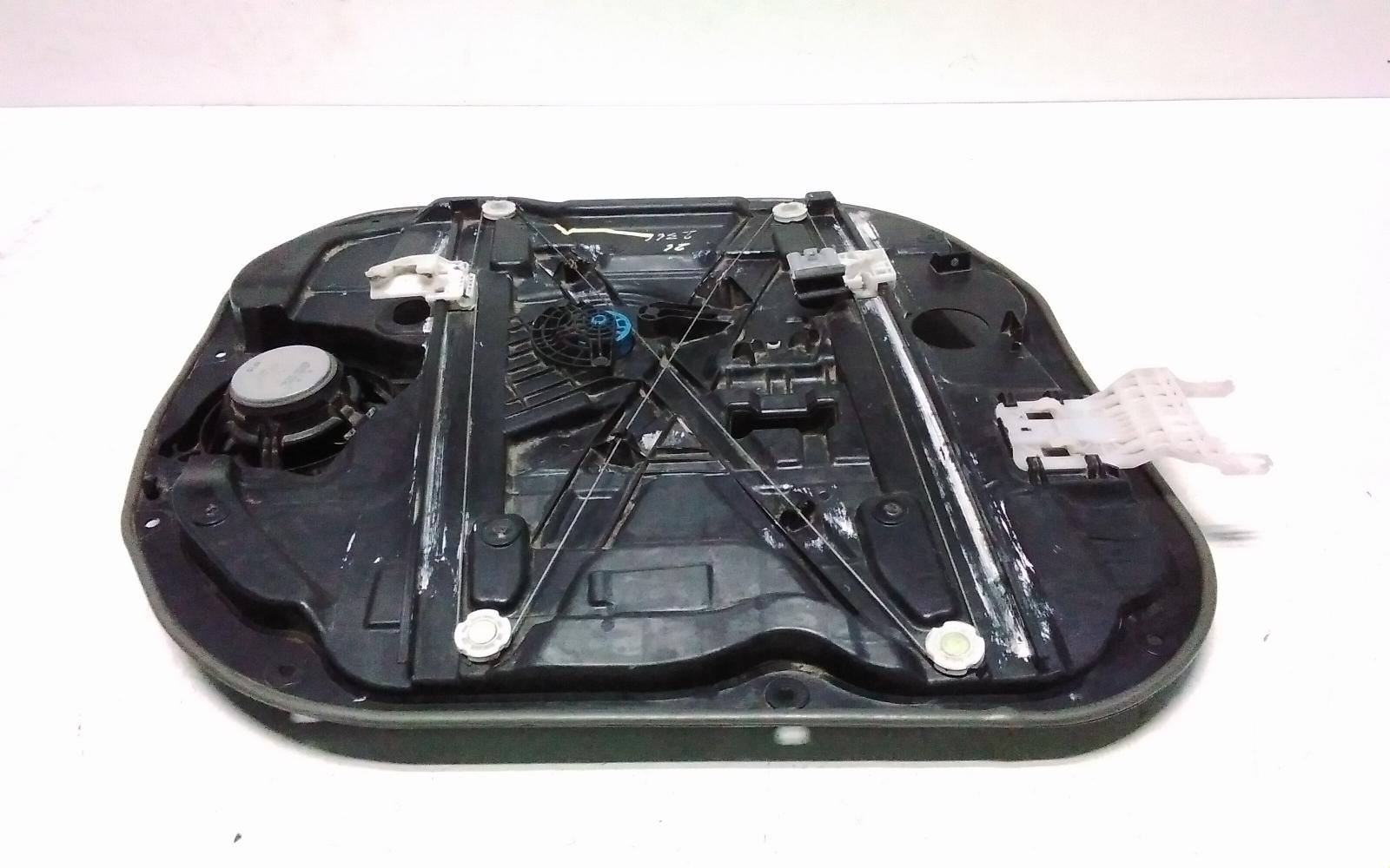 View Auto part Right Front Window Reg/Motor Kia Carnival/grand Carnival 2018
