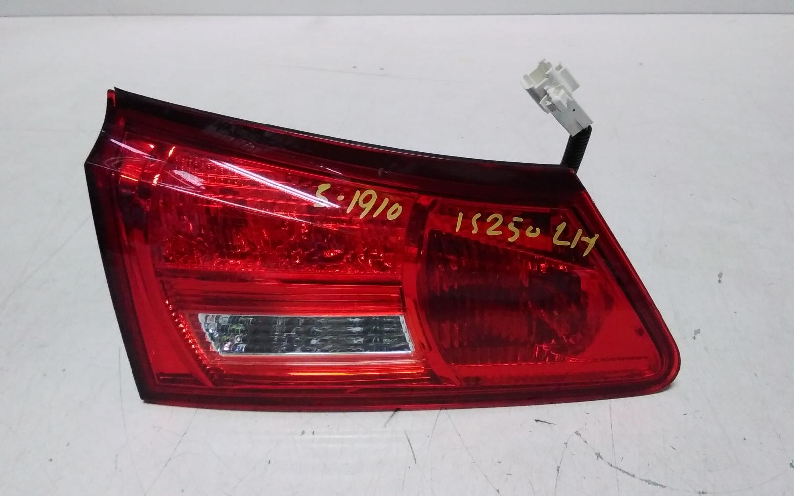 View Auto part Rear Garnish Lexus Is250/is250c 2007