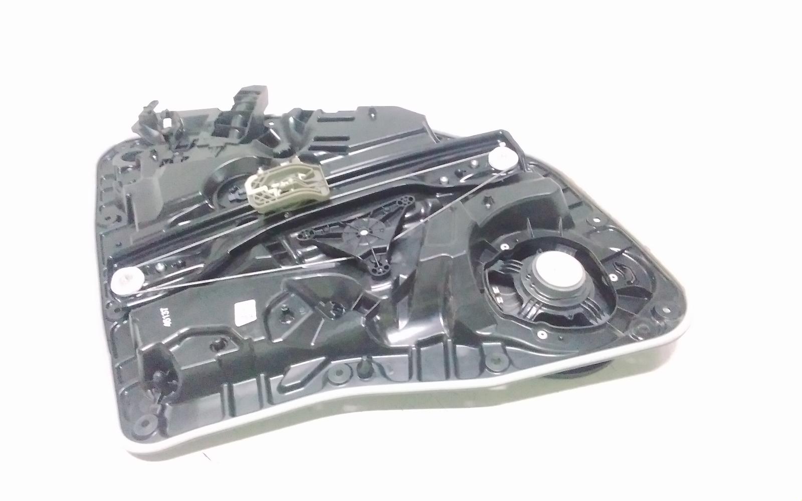 View Auto part Left Rear Wnd Reg/Motor Mercedes Eqa 2024