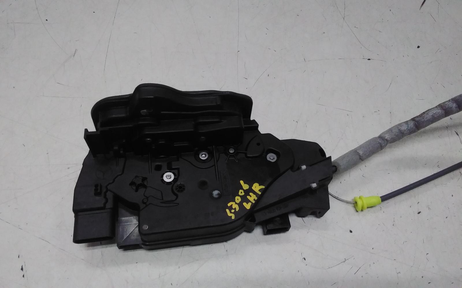 View Auto part Door/Boot/Gate Lock Mercedes Eqa 2024
