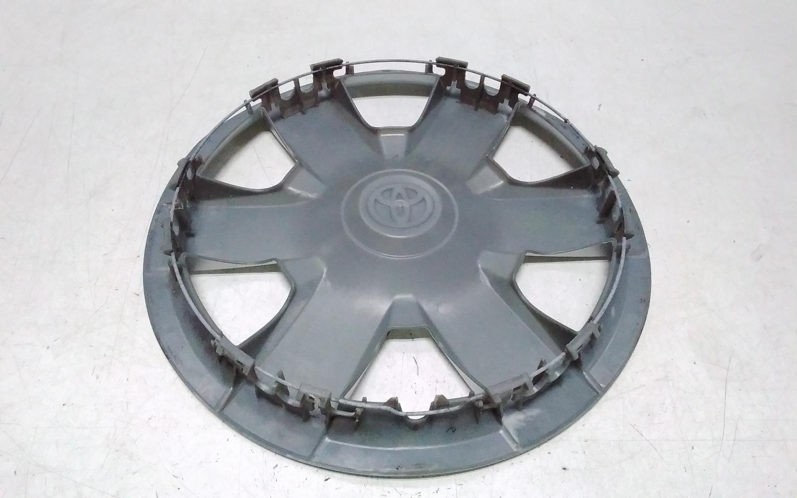 2018 Toyota Hiace Wheel Cover/Hub Cap View Auto part Wheel Cover/Hub Cap Toyota Hiace 2018