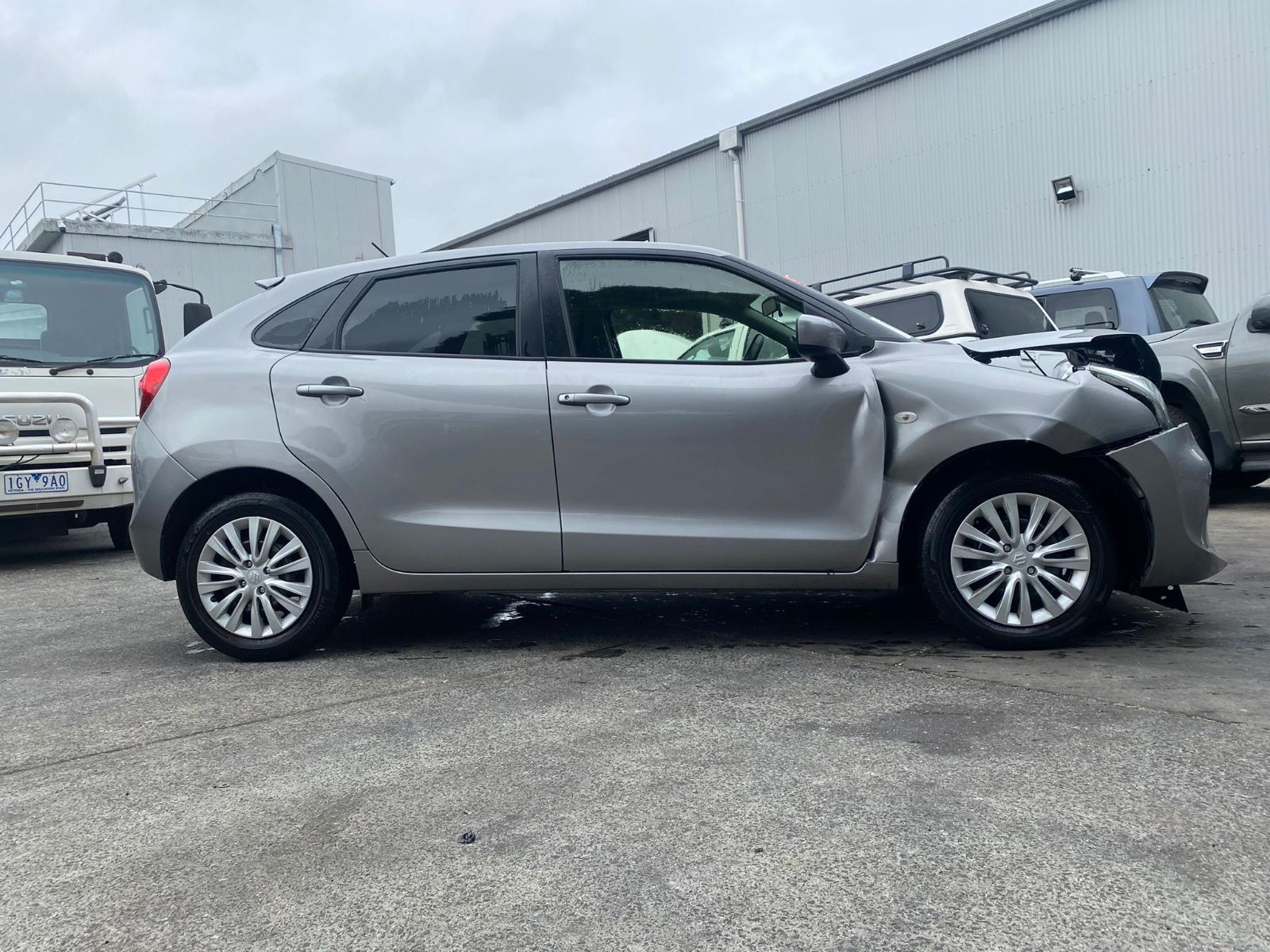 View Auto part Fuel Door / Filler Suzuki Baleno 2020