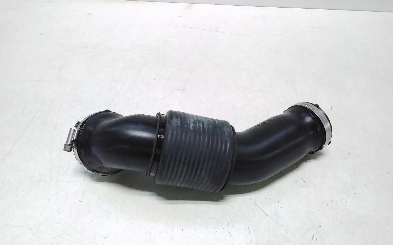 View Auto part Air Cleaner Duct/Hos Hyundai Staria 2022