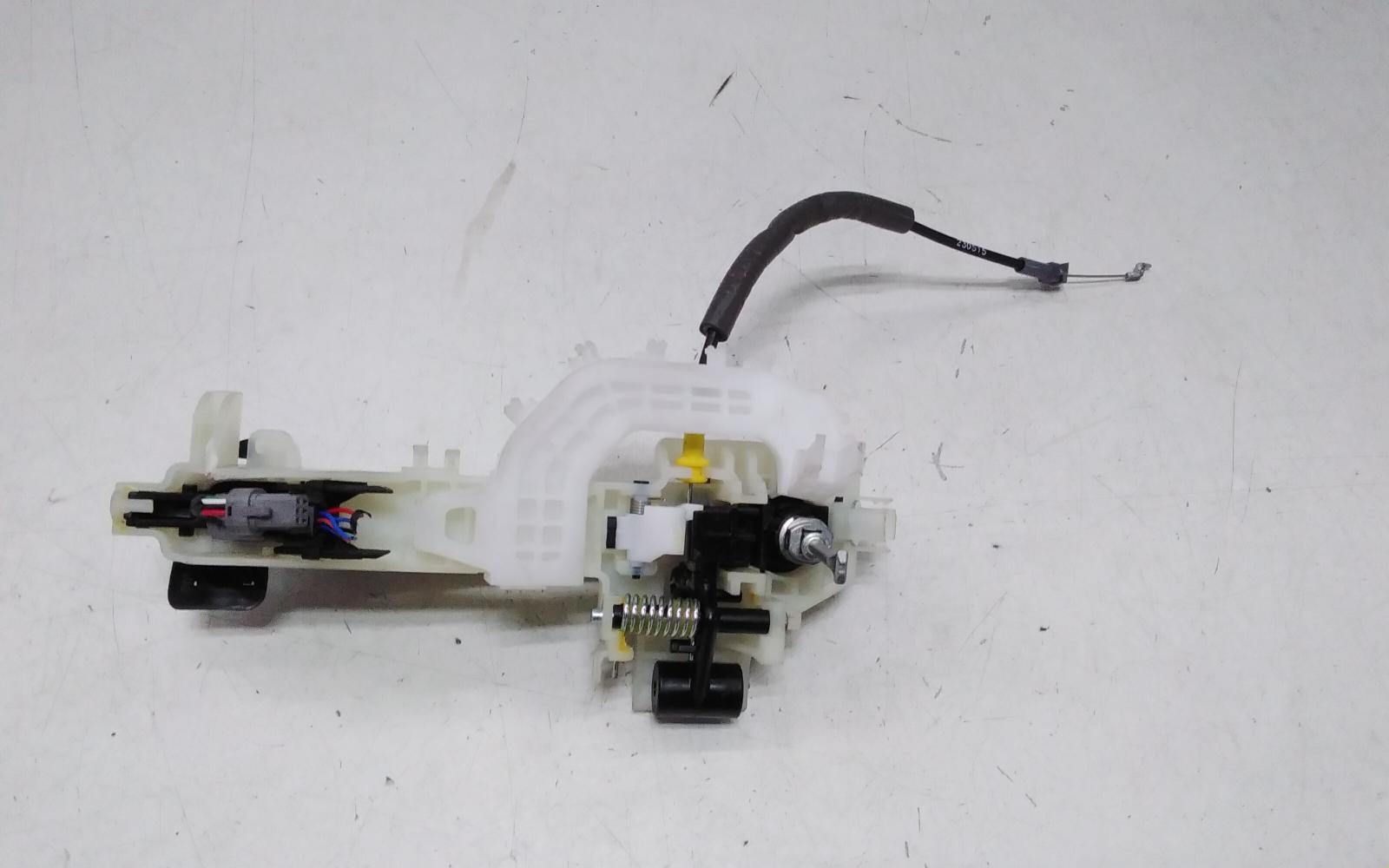 View Auto part Door Handle Hyundai I30 2023