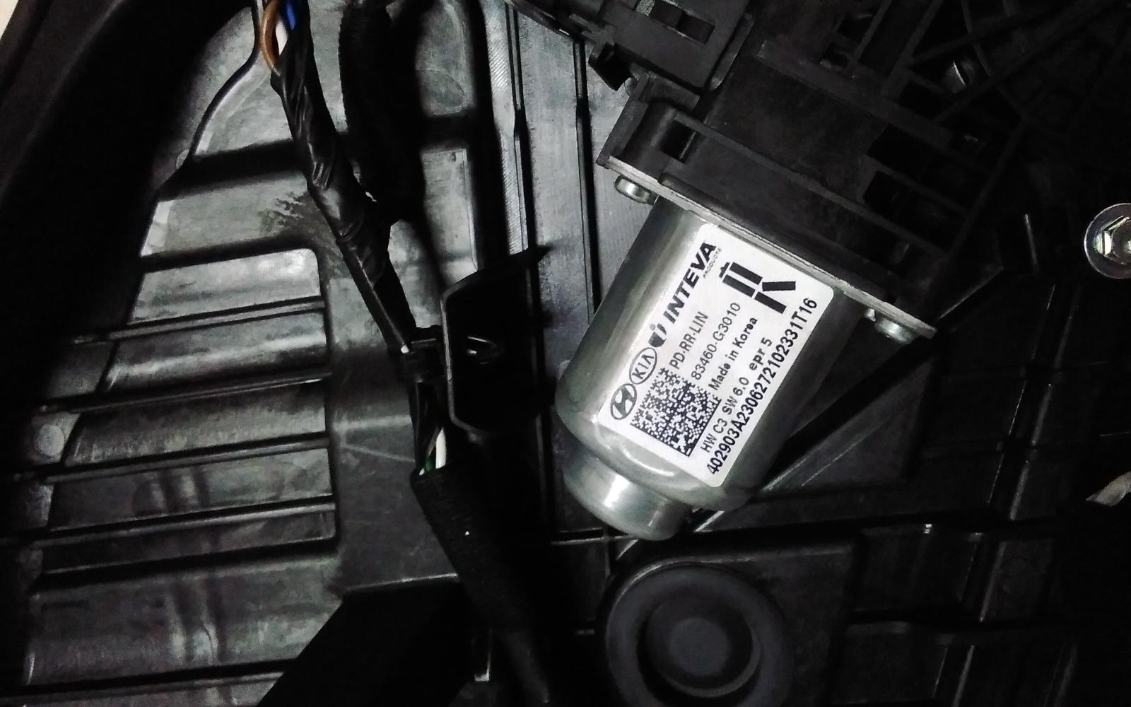 View Auto part Right Rear Wnd Reg/Motor Hyundai I30 2023