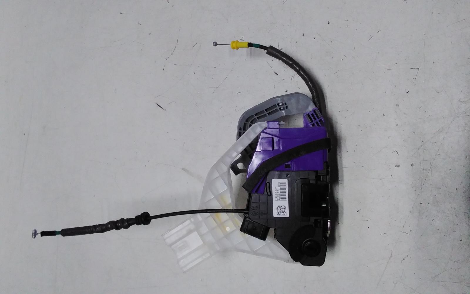 View Auto part Door/Boot/Gate Lock Hyundai I30 2023