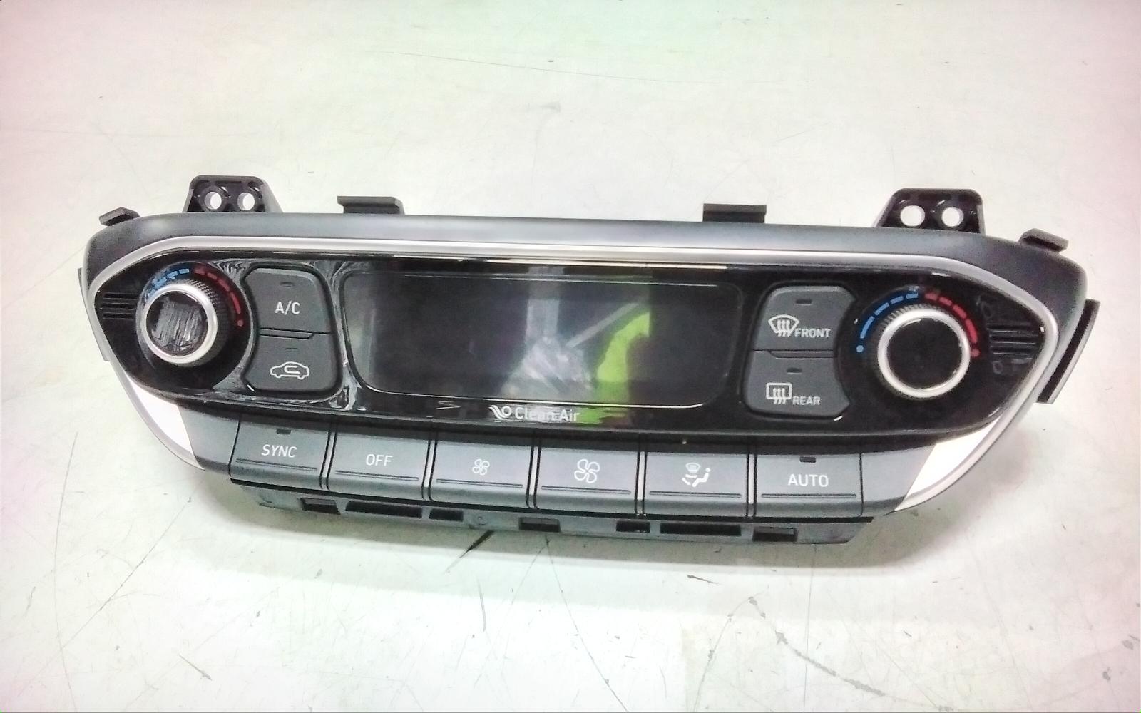 2023 Hyundai I30 Heater/Ac Controls View Auto part Heater/Ac Controls Hyundai I30 2023