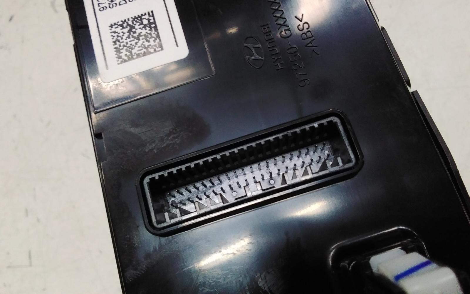 2023 Hyundai I30 Heater/Ac Controls View Auto part Heater/Ac Controls Hyundai I30 2023