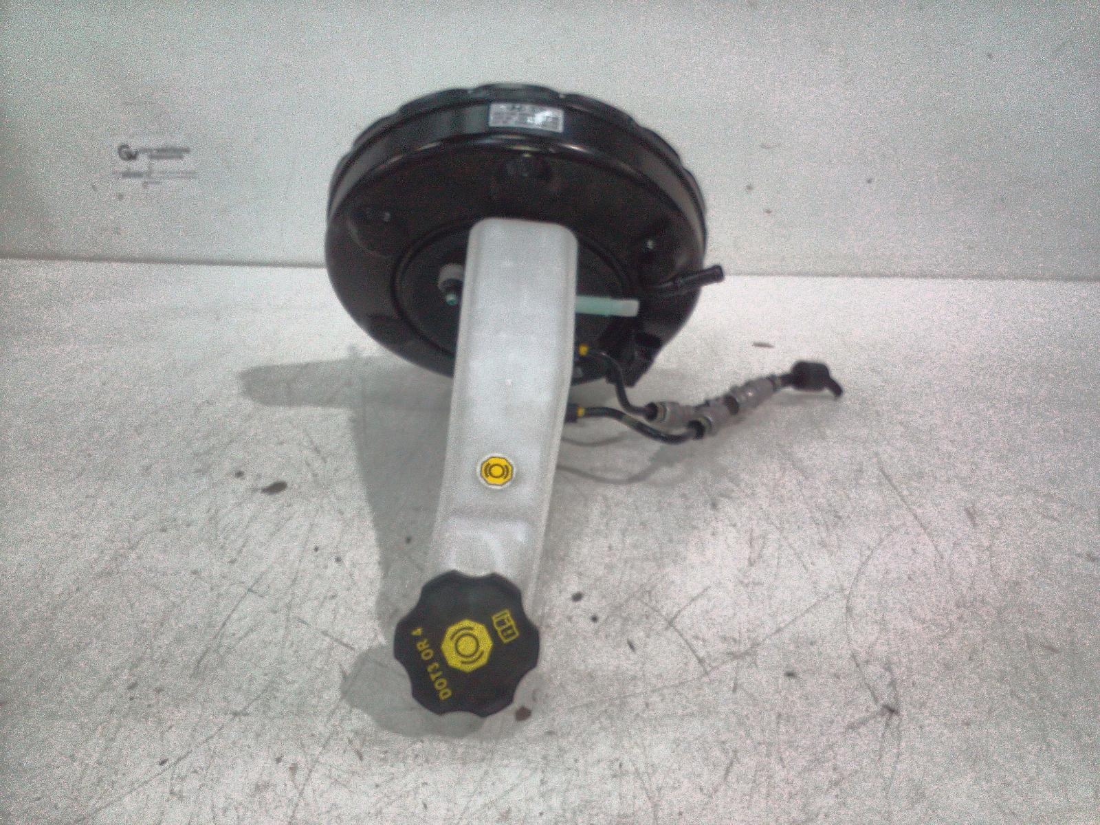 View Auto part Brake Booster Hyundai I30 2023