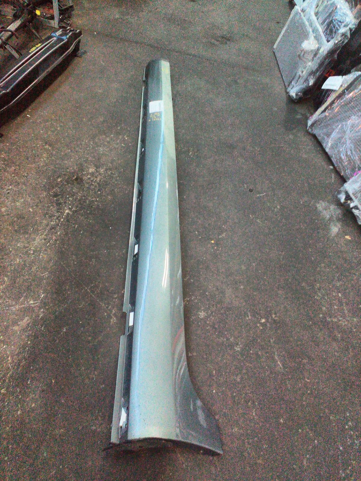 View Auto part Side Step/Skirt Holden Commodore 2015
