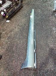 View Auto part Side Step/Skirt Holden Commodore 2015