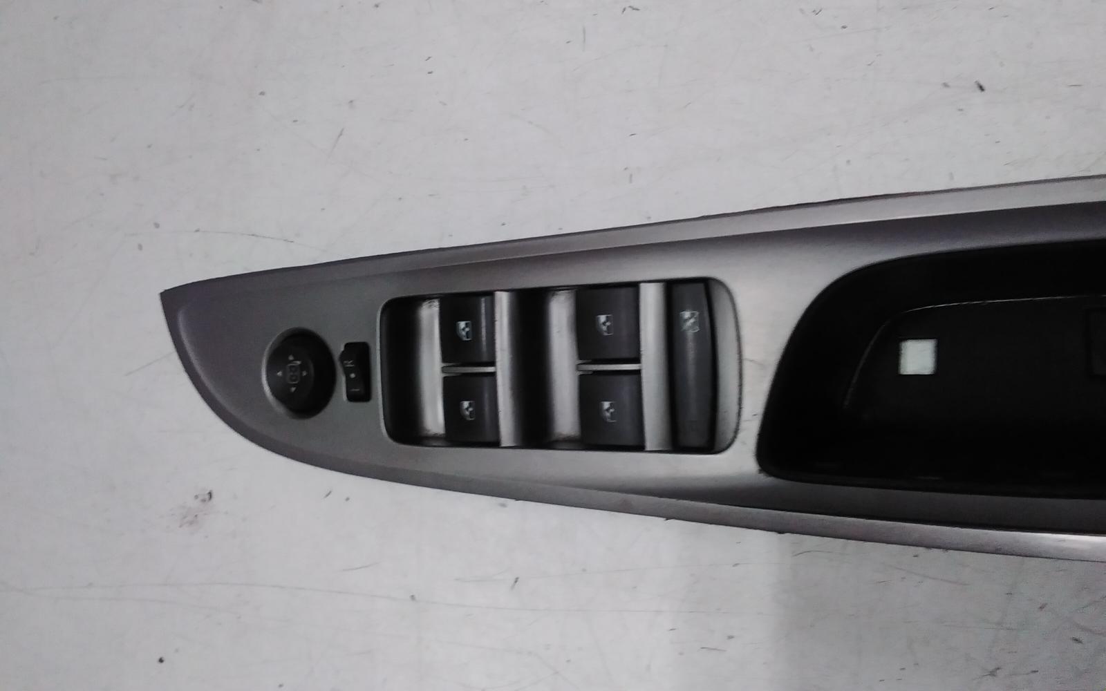 2015 Holden Commodore Pwr Dr Wind Switch View Auto part Pwr Dr Wind Switch Holden Commodore 2015