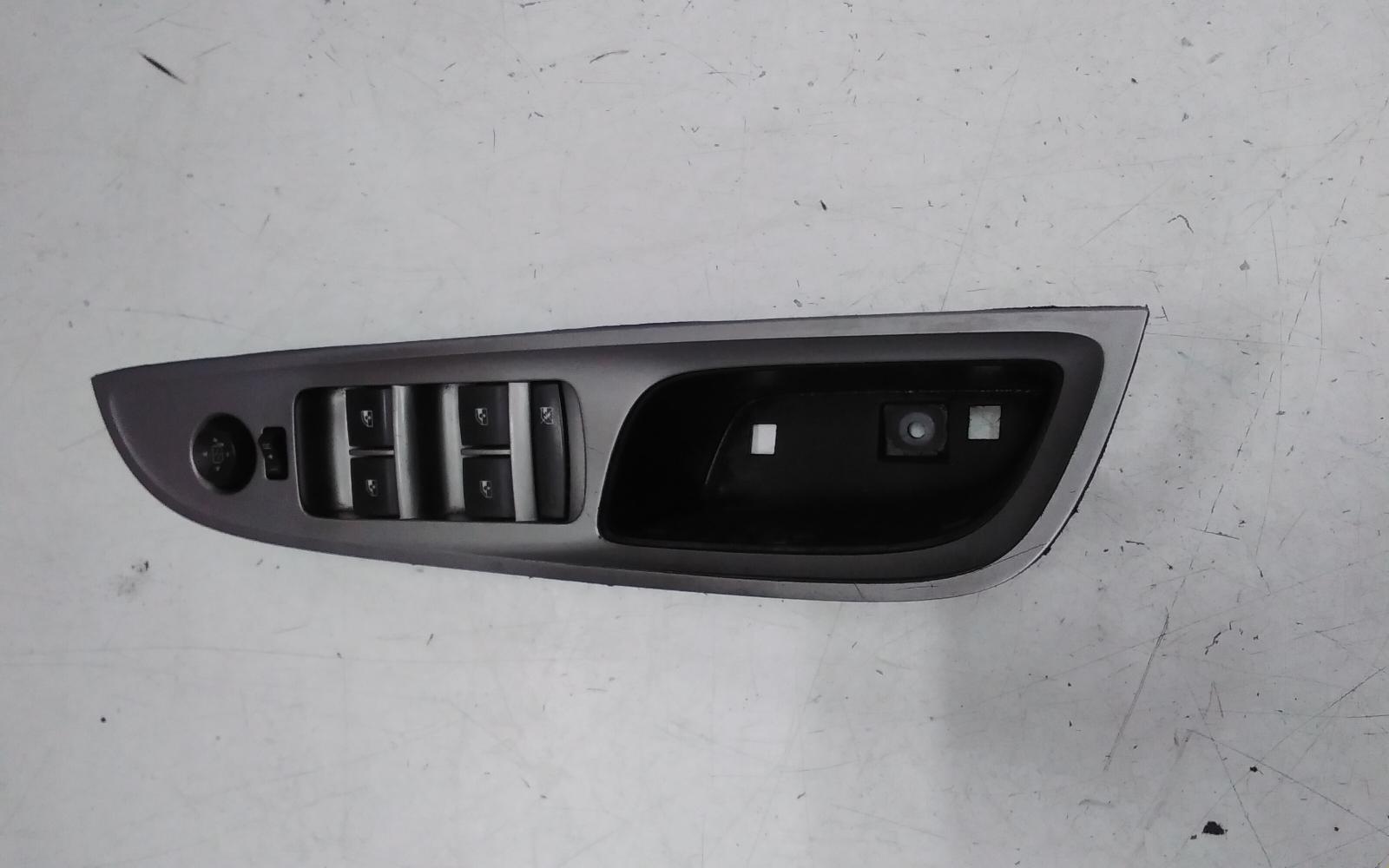 2015 Holden Commodore Pwr Dr Wind Switch View Auto part Pwr Dr Wind Switch Holden Commodore 2015