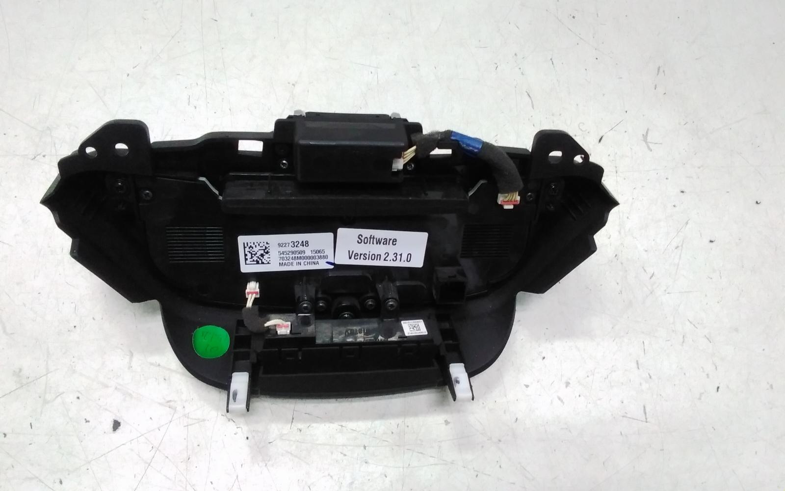 2015 Holden Commodore Heater/Ac Controls View Auto part Heater/Ac Controls Holden Commodore 2015