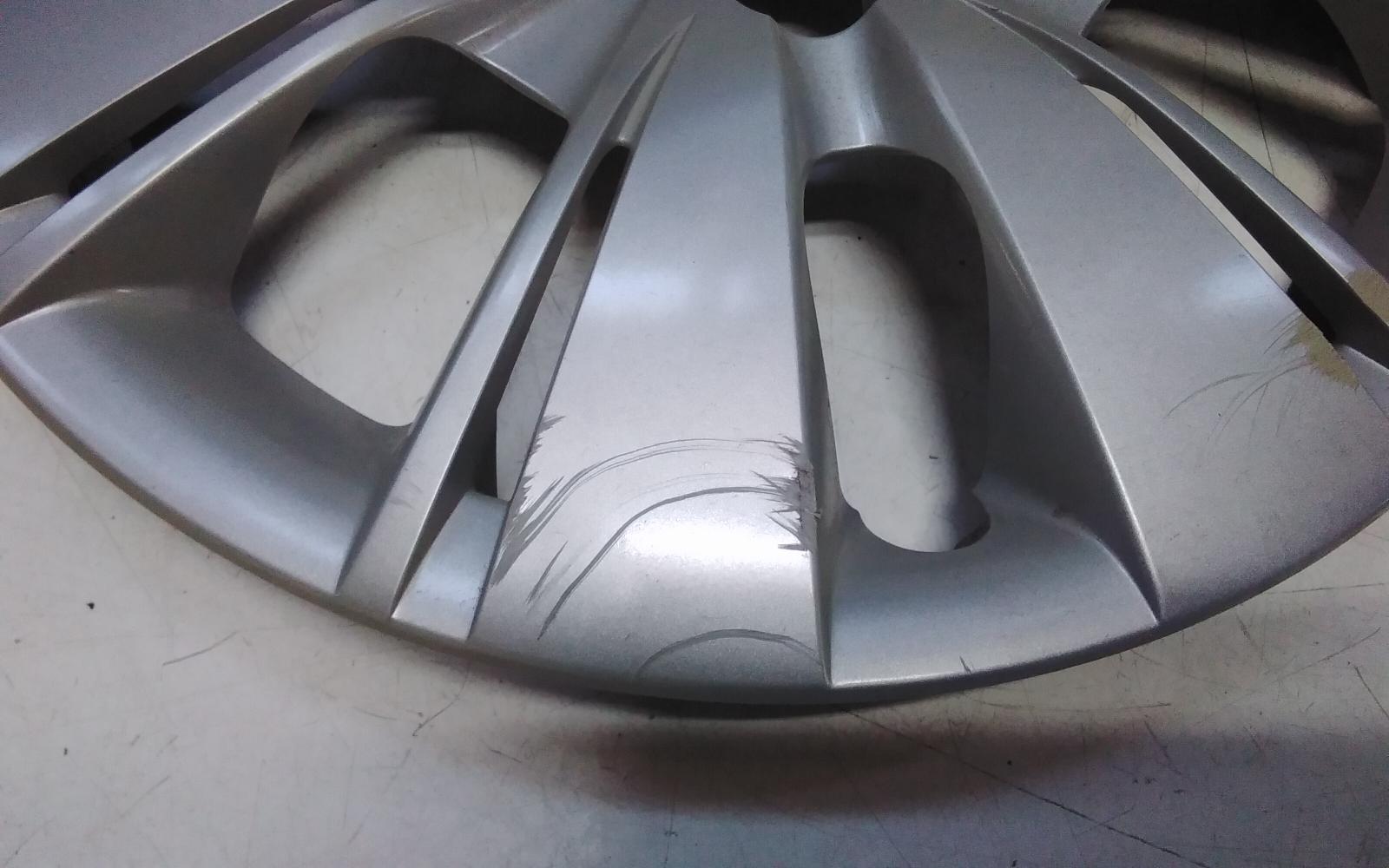 View Auto part Wheel Cover/Hub Cap Toyota Yaris 2016