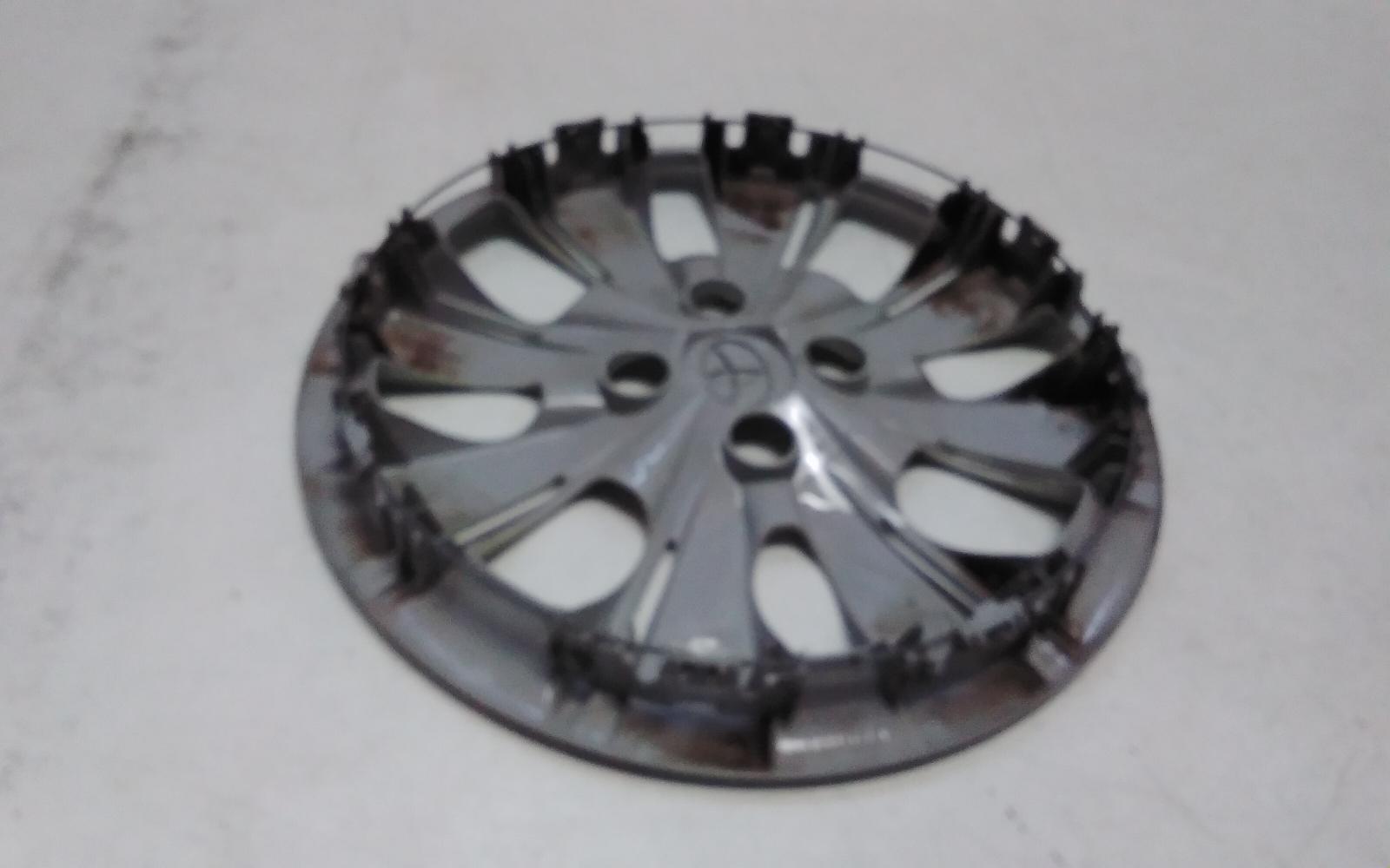 View Auto part Wheel Cover/Hub Cap Toyota Yaris 2016