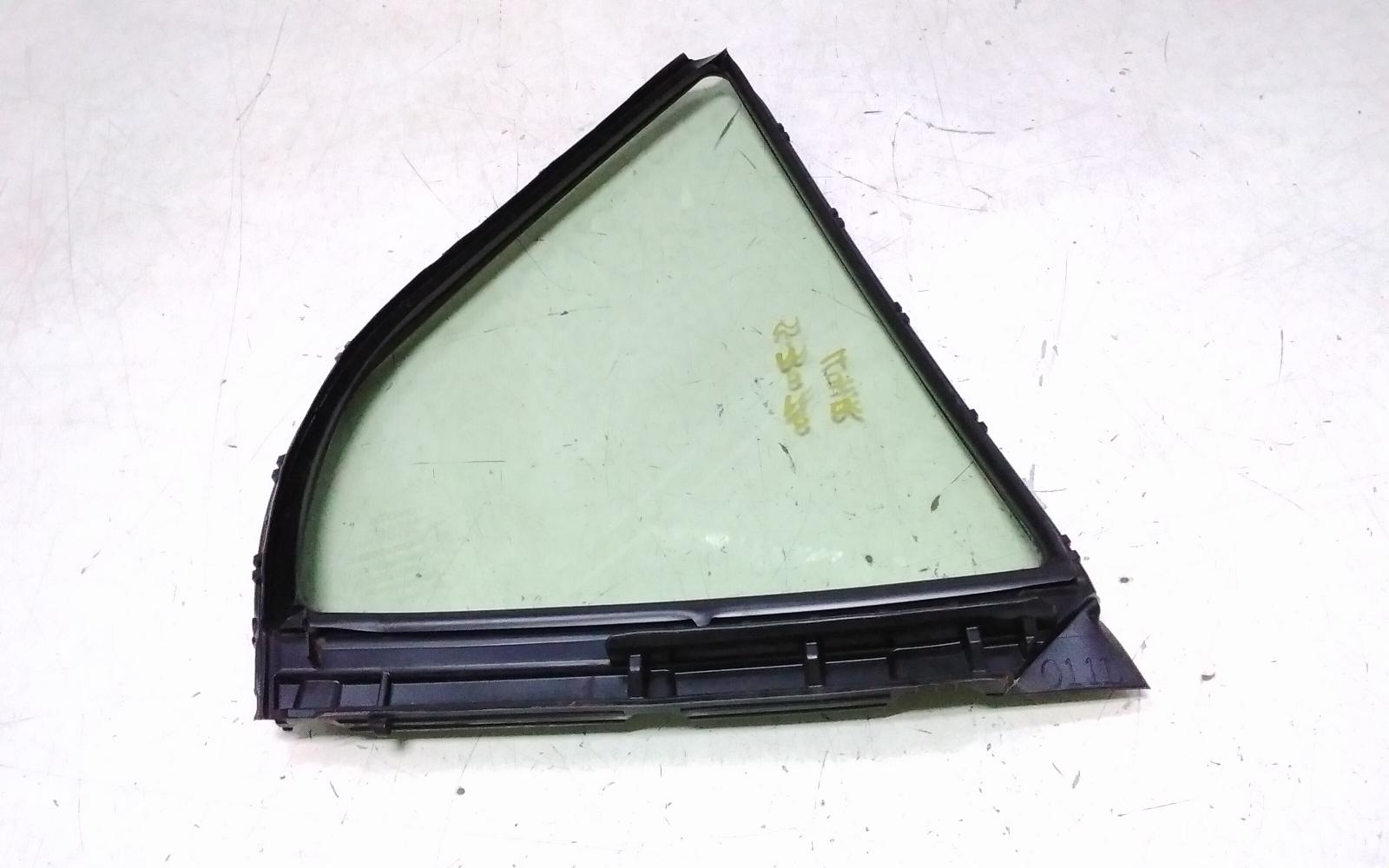 2020 Toyota Camry Left Rear 1/4 Door Glass View Auto part Left Rear 1/4 Door Glass Toyota Camry 2020