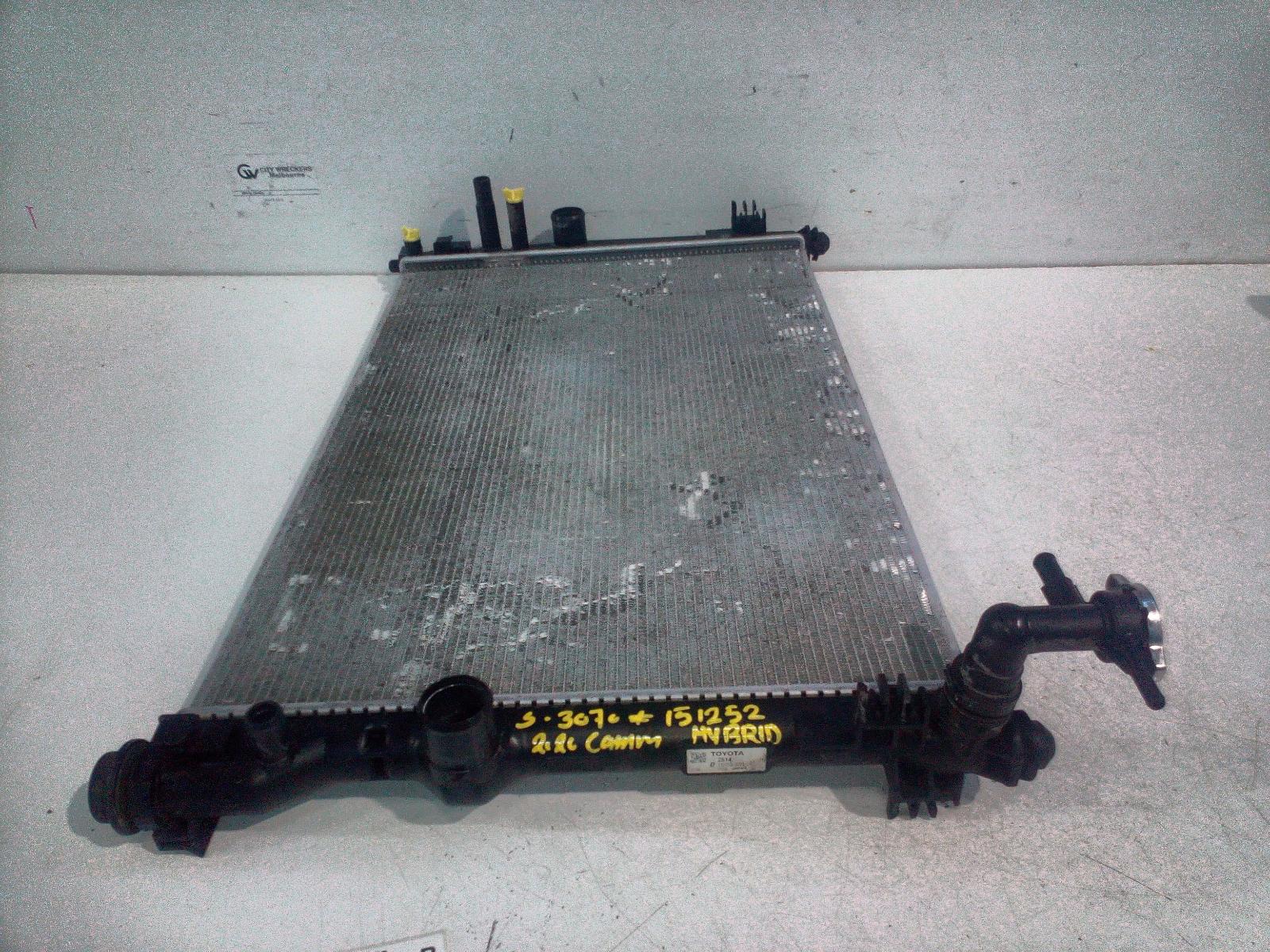 2020 Toyota Camry Radiator View Auto part Radiator Toyota Camry 2020