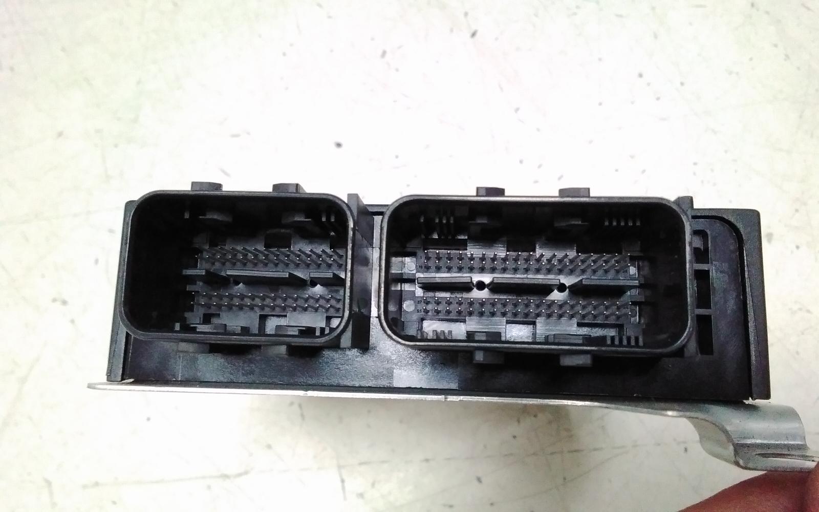 View Auto part Misc Switch/Relay Tesla Model 3 2021