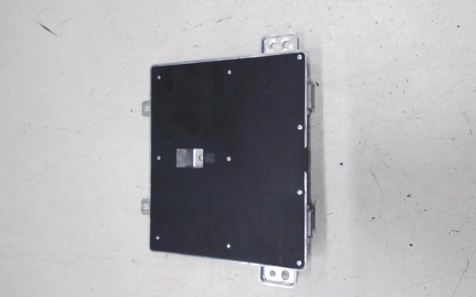 View Auto part Misc Switch/Relay Tesla Model 3 2021