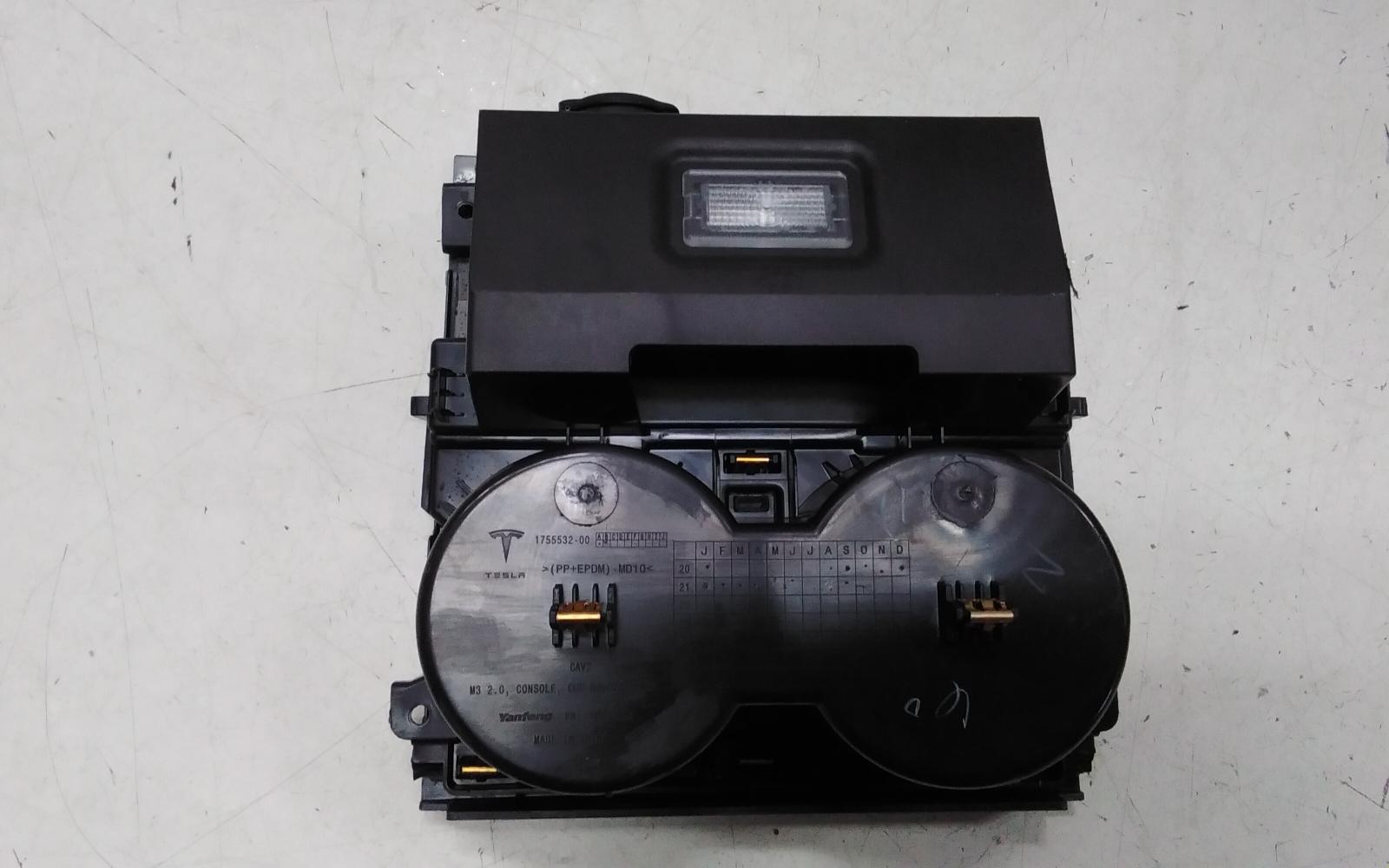 View Auto part Trim Panel Tesla Model 3 2021