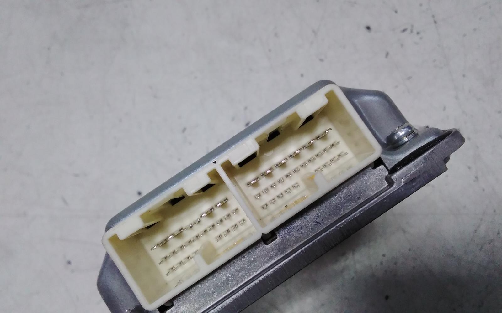 View Auto part Misc Switch/Relay Mazda Cx9 2020