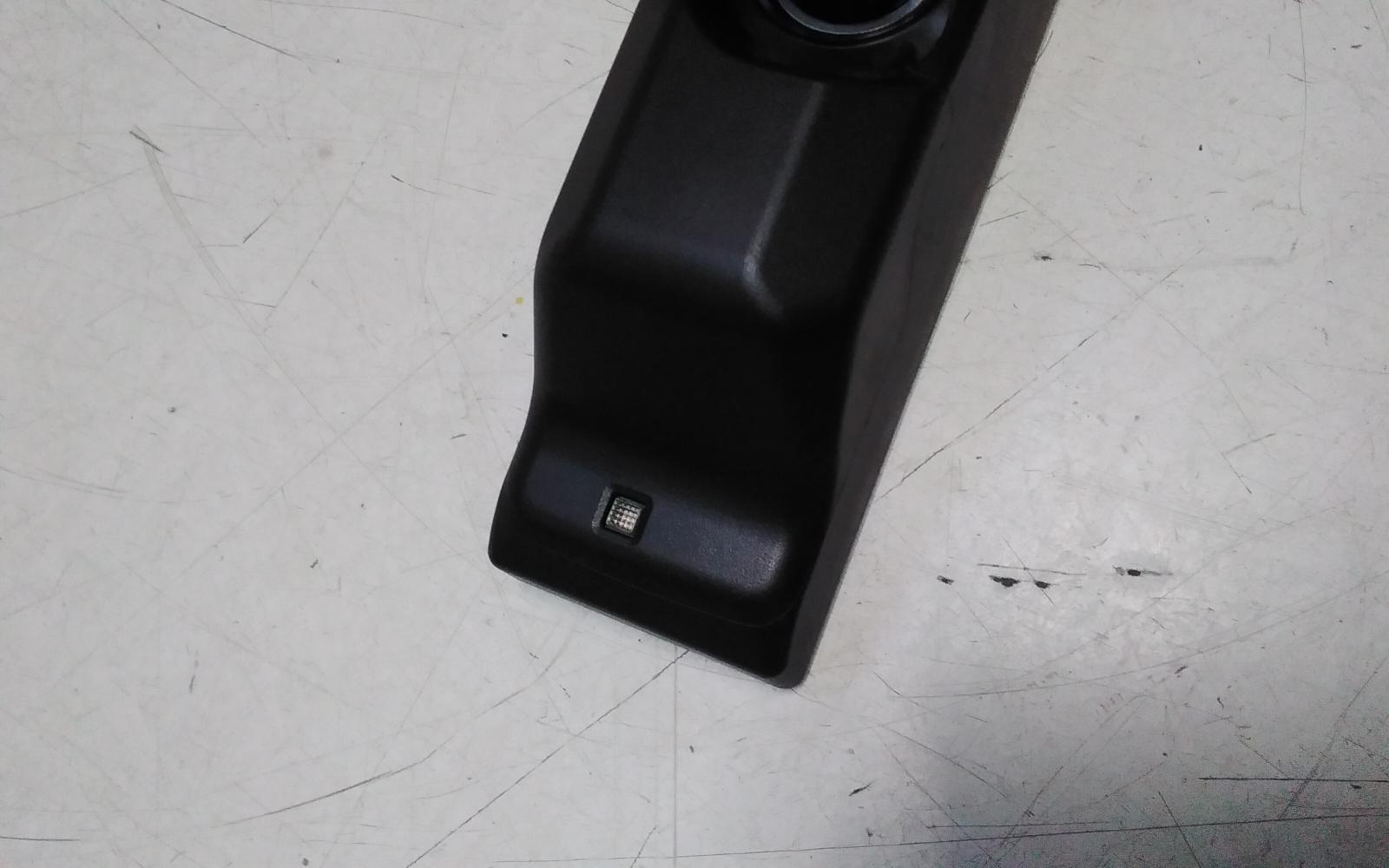 View Auto part Interior Mirror Nissan Xtrail 2024