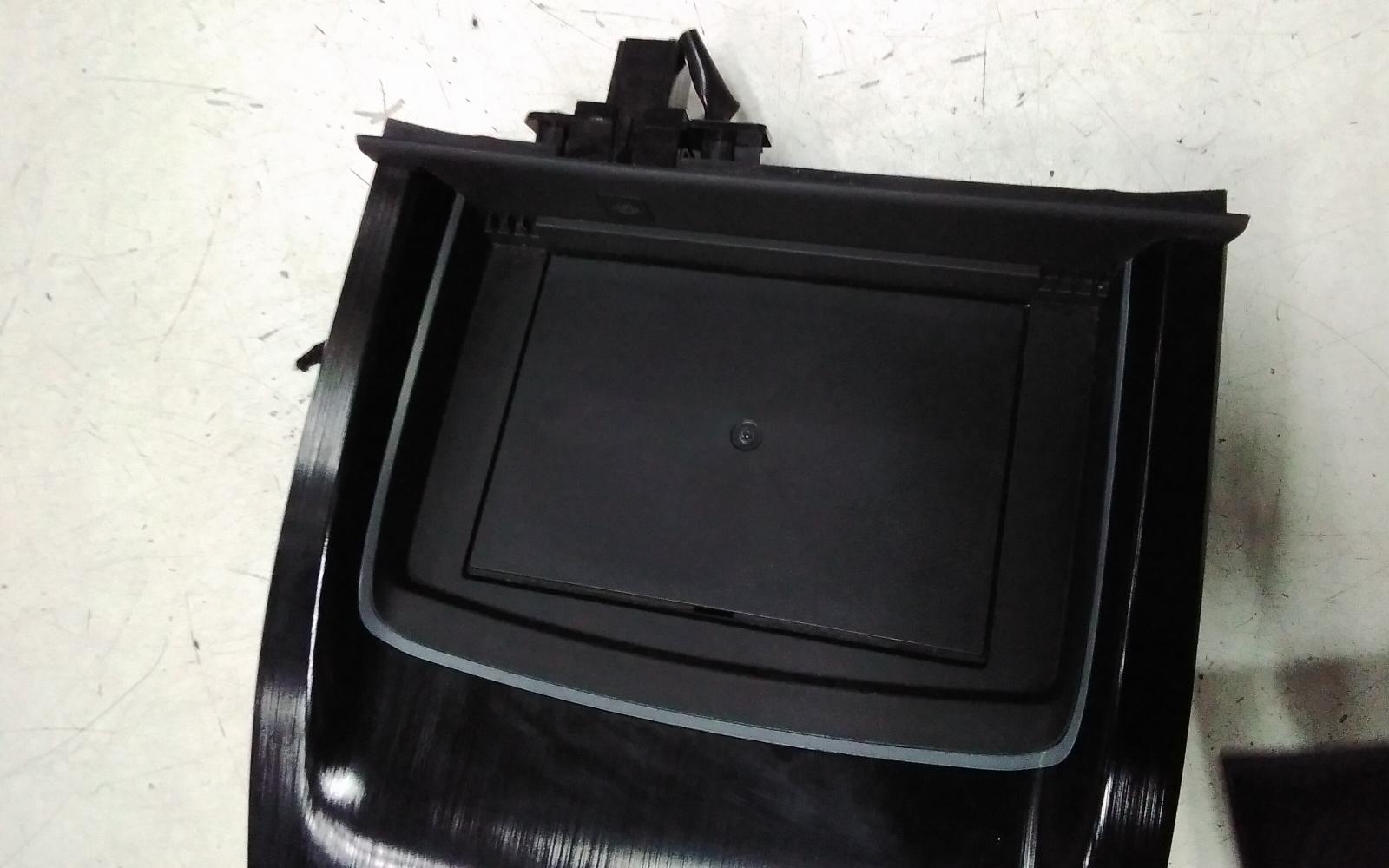 View Auto part Misc Switch/Relay Nissan Xtrail 2024