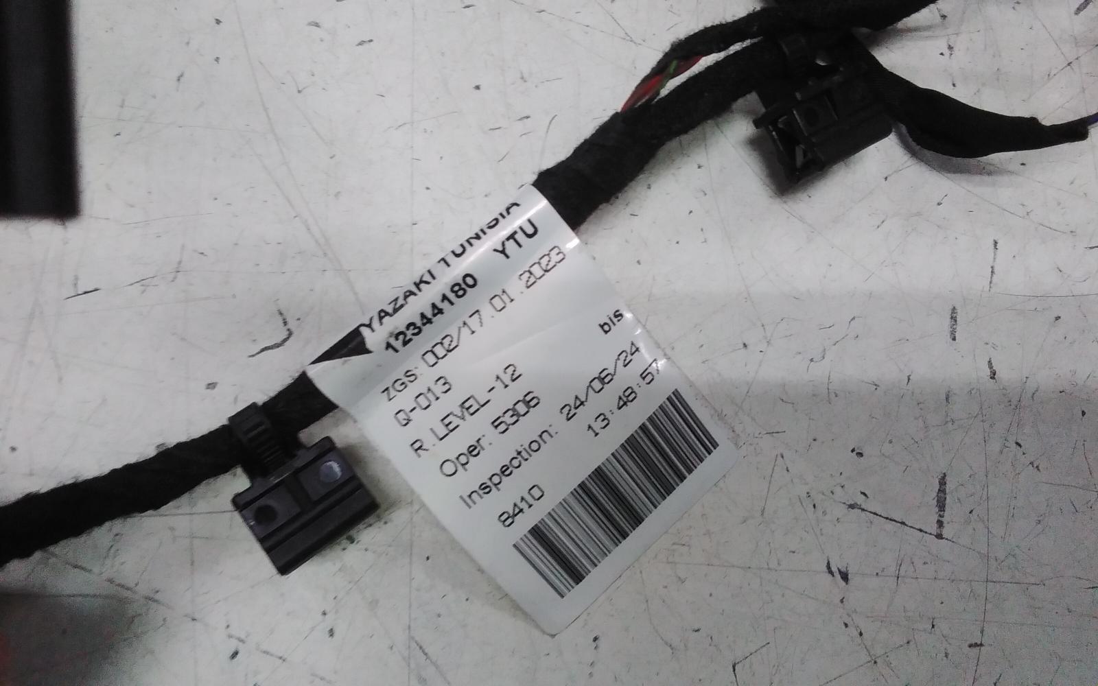View Auto part Wire Harness Mercedes Eqa 2024