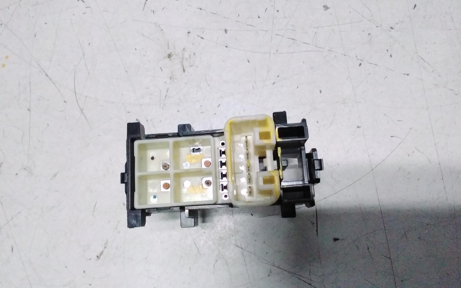 2007 Toyota Yaris Pwr Dr Wind Switch View Auto part Pwr Dr Wind Switch Toyota Yaris 2007