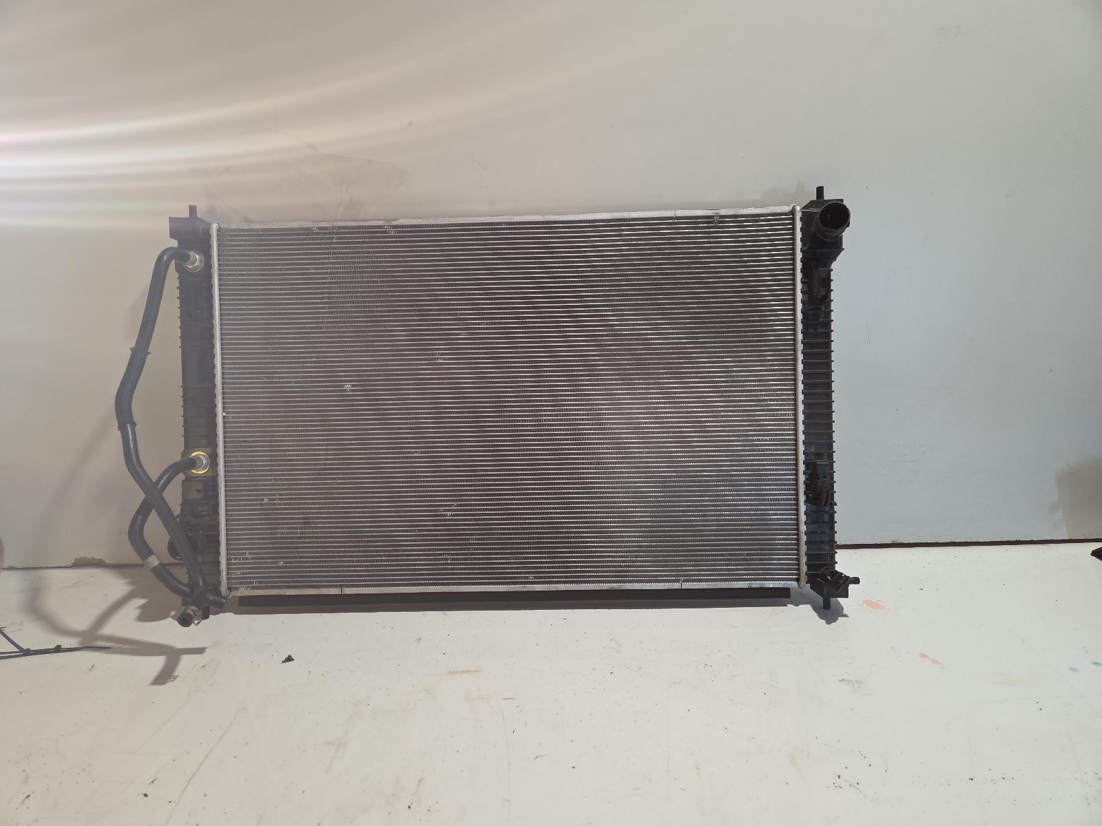 2025 Mitsubishi Outlander Radiator View Auto part Radiator Mitsubishi Outlander 2025
