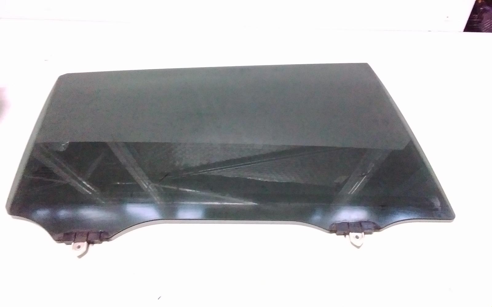 2015 Toyota Kluger Right Rear Door Window View Auto part Right Rear Door Window Toyota Kluger 2015